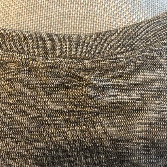 Zara Graphic Top - Picture 4 of 6